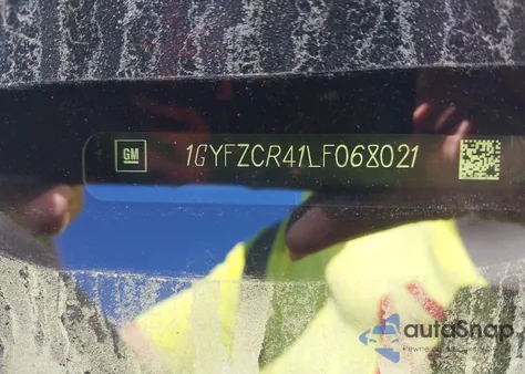 2020 Cadillac Xt4 Fwd Premium Luxury from USA, damaged, VIN 1GYFZCR41LF068021